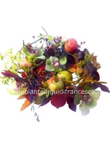 Composizione autunnale bassa con frutta
