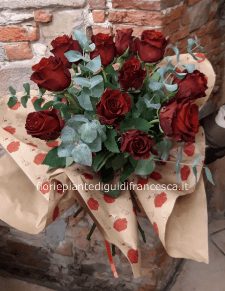 Bouquet di rose rosse